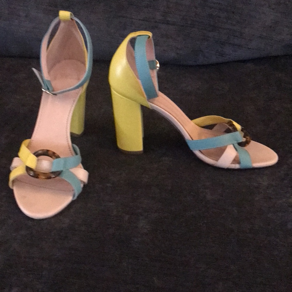 JCrew - Picture 2 of 4